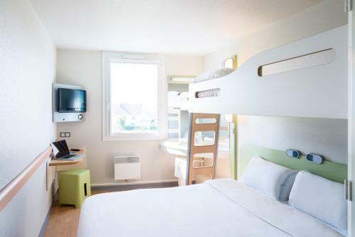 Hotel Ibis Budget Courbevoie Paris