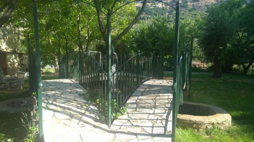 Hotel Hani Zemenou