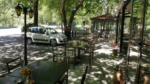 Hotel Hani Zemenou