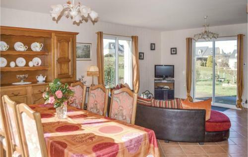 Holiday Home Guehenno Route De Chateauneuf