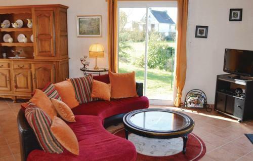Holiday Home Guehenno Route De Chateauneuf