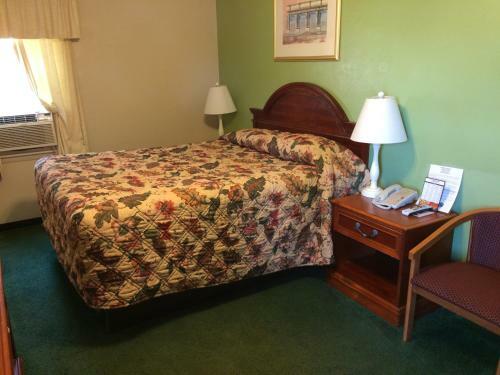 Howards Motel