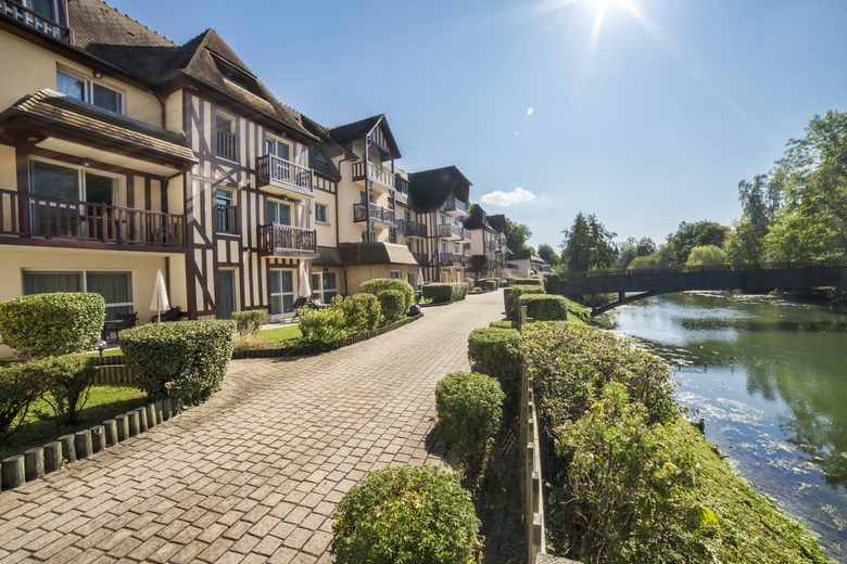 Le Manoir Des Deux Amants