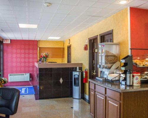 Hotel Rodeway Inn Huntington