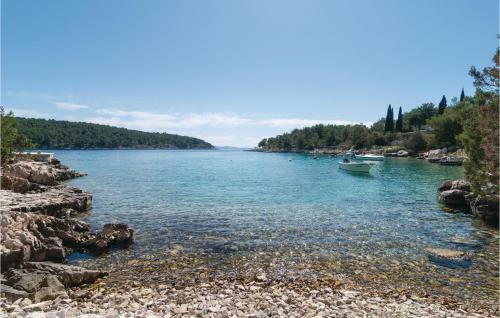 Holiday Home Milna Uvala Duboka