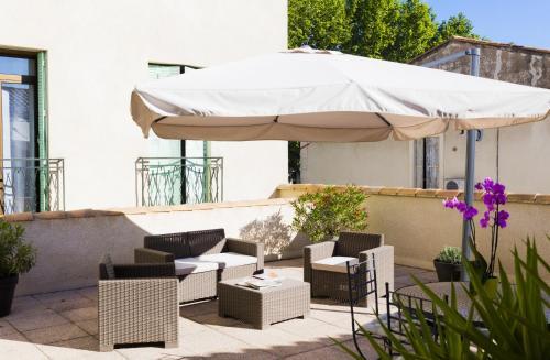 Hotel Logis Le Cours