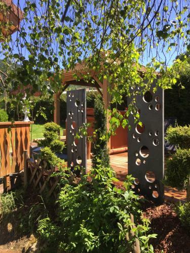 Le Chalet Du Pont Des F�es