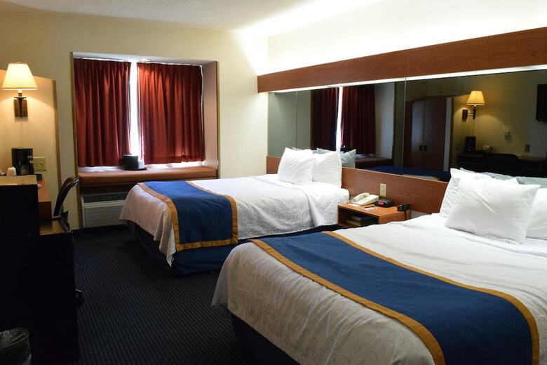 Hotel Inn At The Finger Lakes
