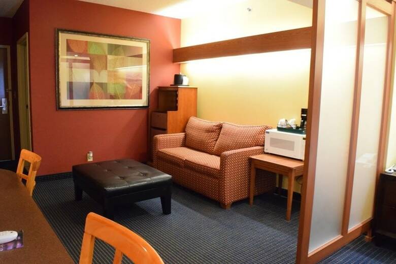 Hotel Inn At The Finger Lakes
