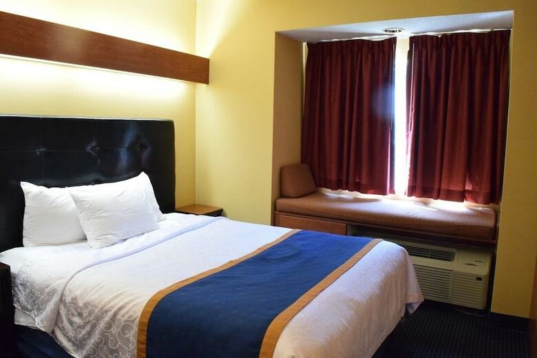 Hotel Inn At The Finger Lakes