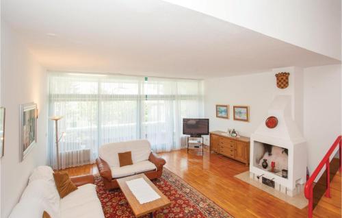 Holiday Home Strazbica VI
