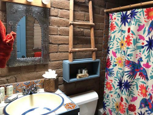 Casa Tierra Adobe Bed & Breakfast Inn