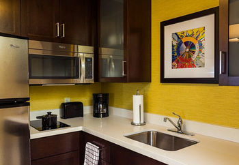 Hotel Residence Inn By Marriott Ottawa Airport