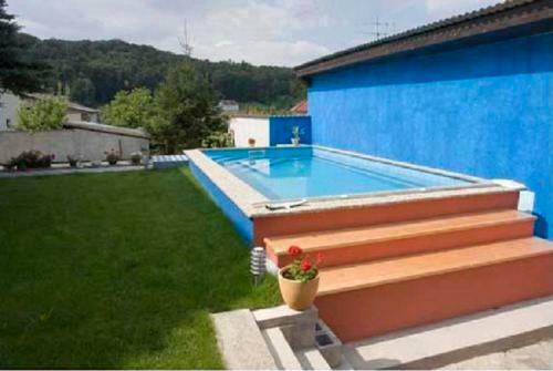 Hostal Restaurant Pension L-club
