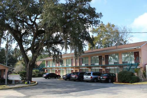 Motel Travelers Inn Gainesville