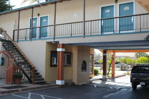 Motel Sandyland Reef Inn
