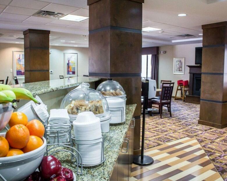 Hotel Comfort Suites Sanford