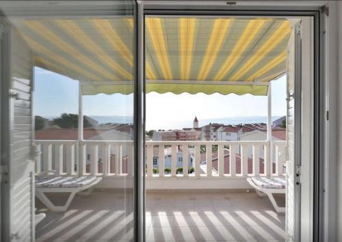 Apartments Sanda 2