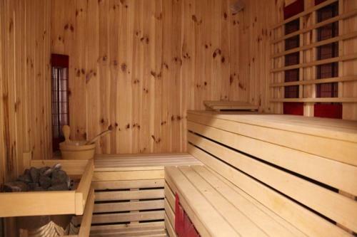 Motel Teke Bowling Centrum �s Sport Hotel