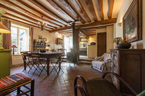 Le Cottage, Maison Paysanne Au C?ur Du Vexin
