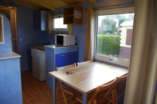 Camping Des Acacias