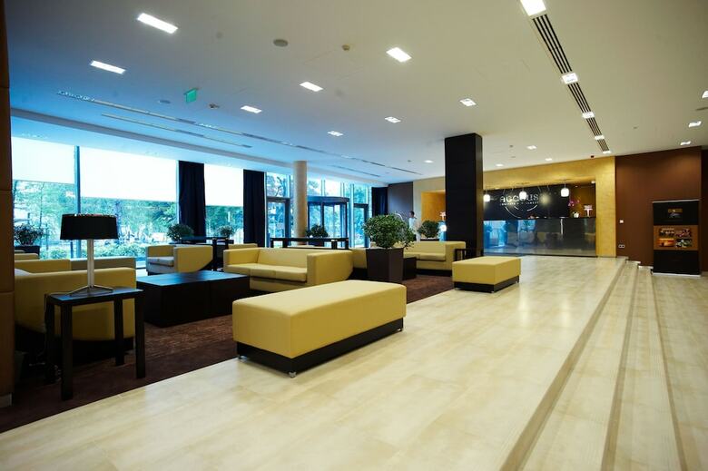 Abacus Business & Wellness Hotel