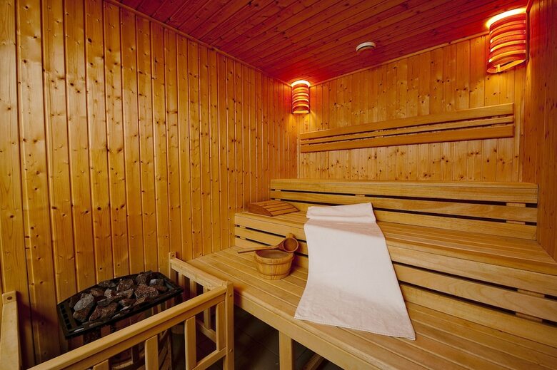 Abacus Business & Wellness Hotel