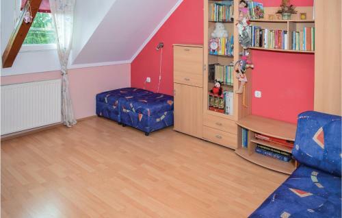 Holiday Home Ak�cfa Utca-zam�rdi