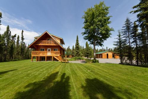 Salmon Catcher Lodge