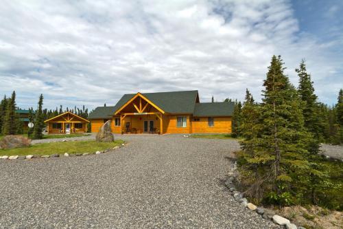 Salmon Catcher Lodge