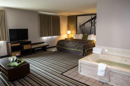 Hotel Super 8 Manistee