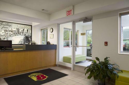 Hotel Super 8 Manistee