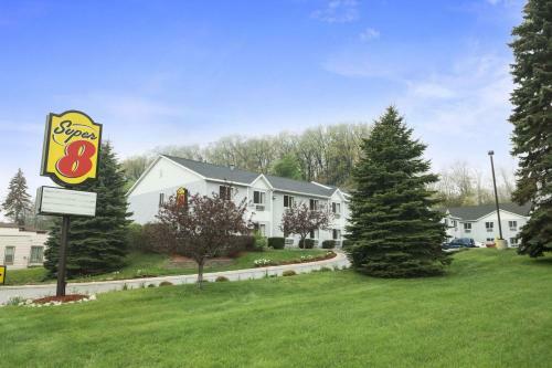 Hotel Super 8 Manistee