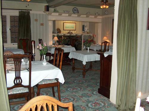 Crossways House Bed And Breakfast