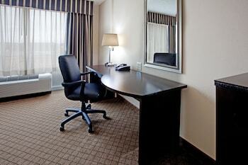 Hotel Holiday Inn Express And Suites Newberry