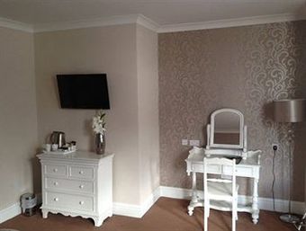 Hostal Sir William Fox Hotel
