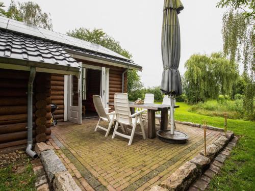 Boutique Holiday Home In Hoge Hexel On Pond