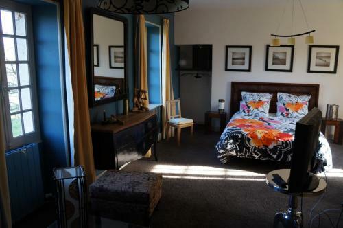 Hostal Domaine Du Tisserand