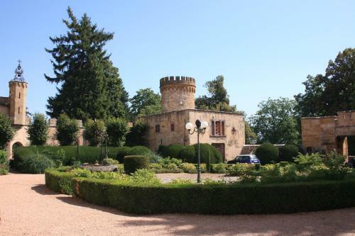 Hostal Ch�teau Camping De La Grange Fort