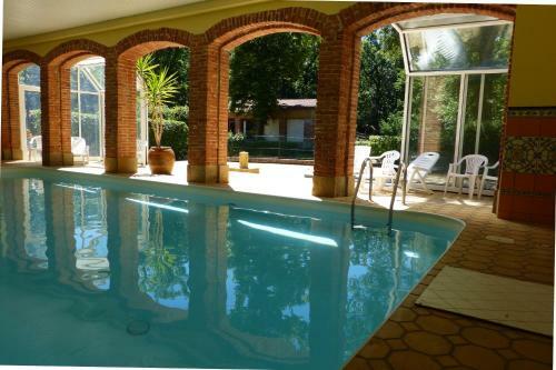 Hostal Ch�teau Camping De La Grange Fort