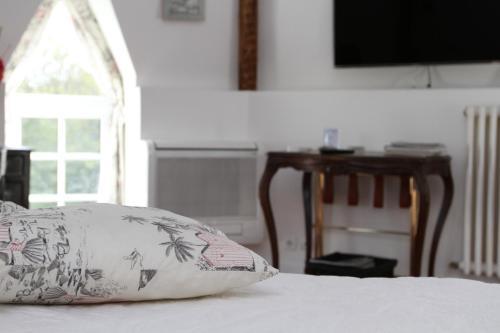 Bed & Breakfast Ch�teau Du Bois De La Noe