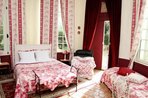 Bed & Breakfast Ch�teau Du Bois De La Noe