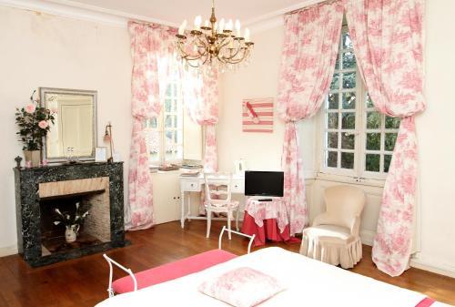 Bed & Breakfast Ch�teau Du Bois De La Noe