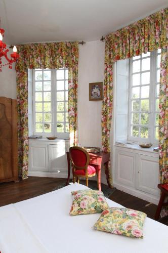 Bed & Breakfast Ch�teau Du Bois De La Noe