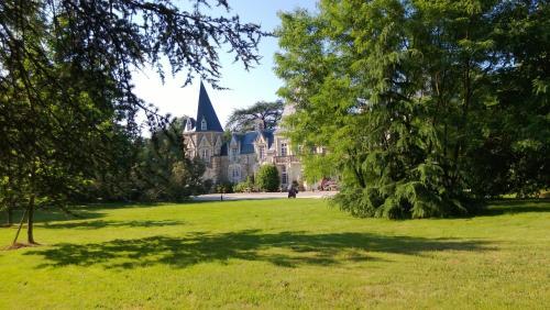 Bed & Breakfast Ch�teau Du Bois De La Noe