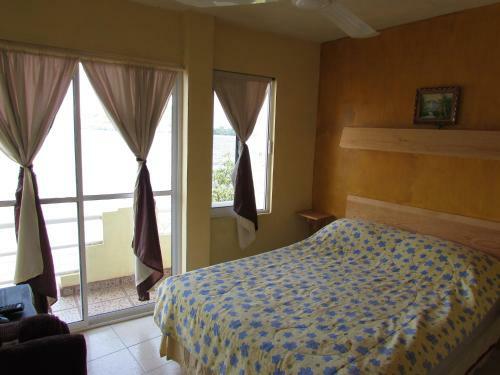 Hotel La Caba�a Del Lago