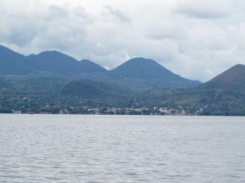 Hotel La Caba�a Del Lago