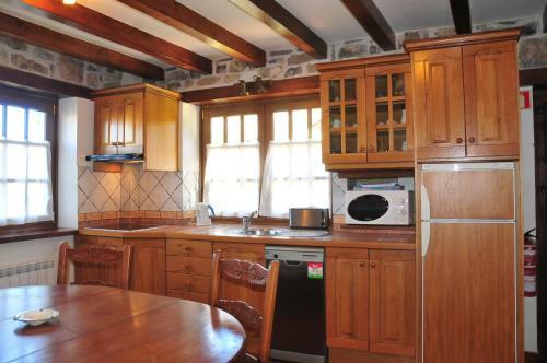 Agroturismo Casa Rural Llugar�n IV