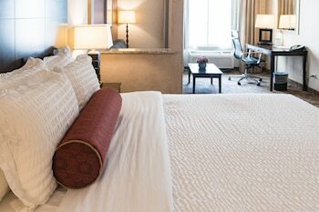 Hotel Clarion Inn Elmhurst - Oakbrook