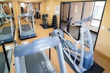 Hotel Clarion Inn Elmhurst - Oakbrook